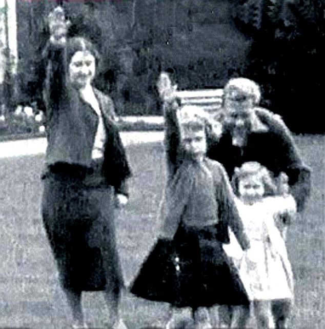 Princes Elizabeth and Margaret Seig Heil Nazi salute Queen Mother
